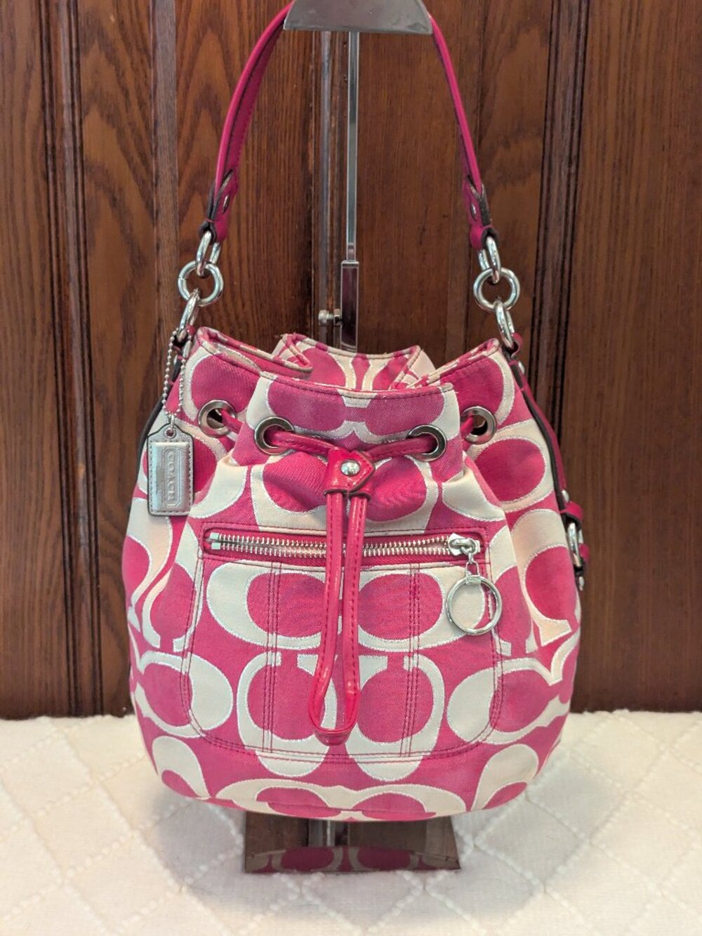 Coach Poppy Bucket Bag Medium Pink, Cream & Silver Good Drawstring